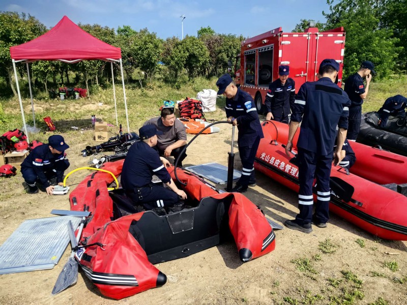 光山县应急救援大队开展水域救援专项训练 锤炼实战能力守护群众安全