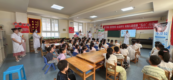 浉河区妇幼保健院：“五小健康行动”照亮昂立幼儿园成长路！