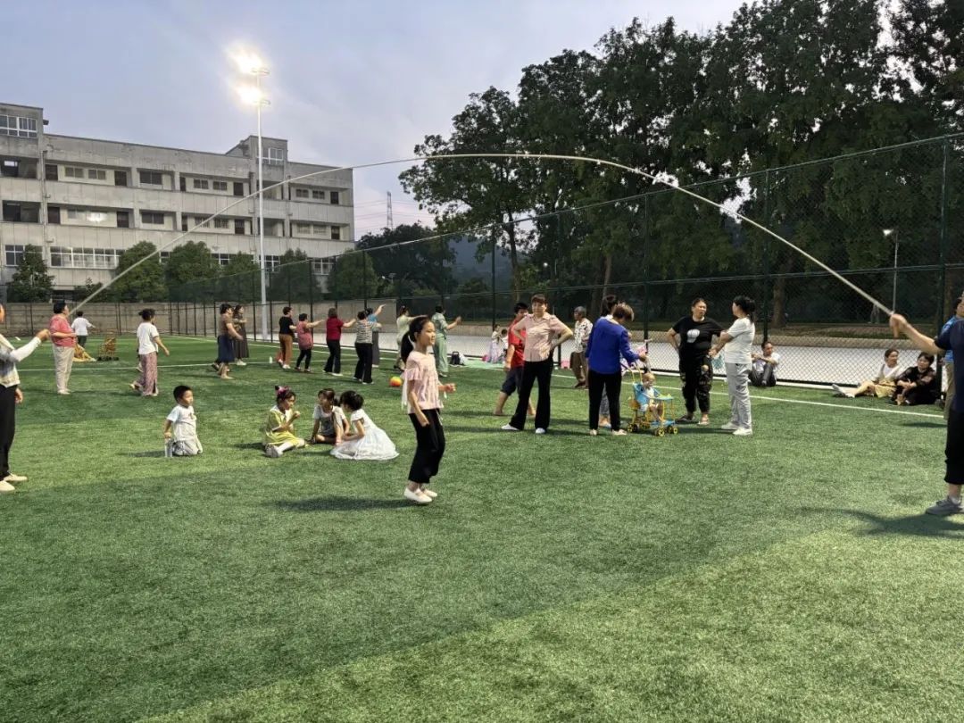 陡山河乡：家门口的足球场让老百姓过“足”瘾
