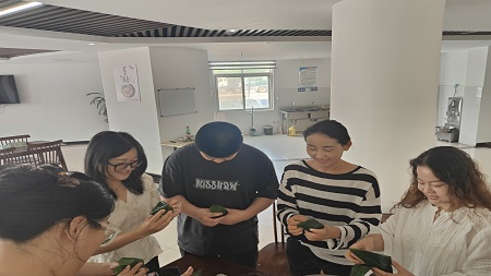 信阳市平桥区珍珠路街道办事处开展“我在新时代文明实践所过端午”主题活动 信阳市平桥区珍珠路街道办事处开展“我在新时代文明实践所过端午”主题活动