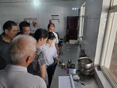 平昌关镇“三线并进”开展安全保障工作，筑牢群众安全屏障