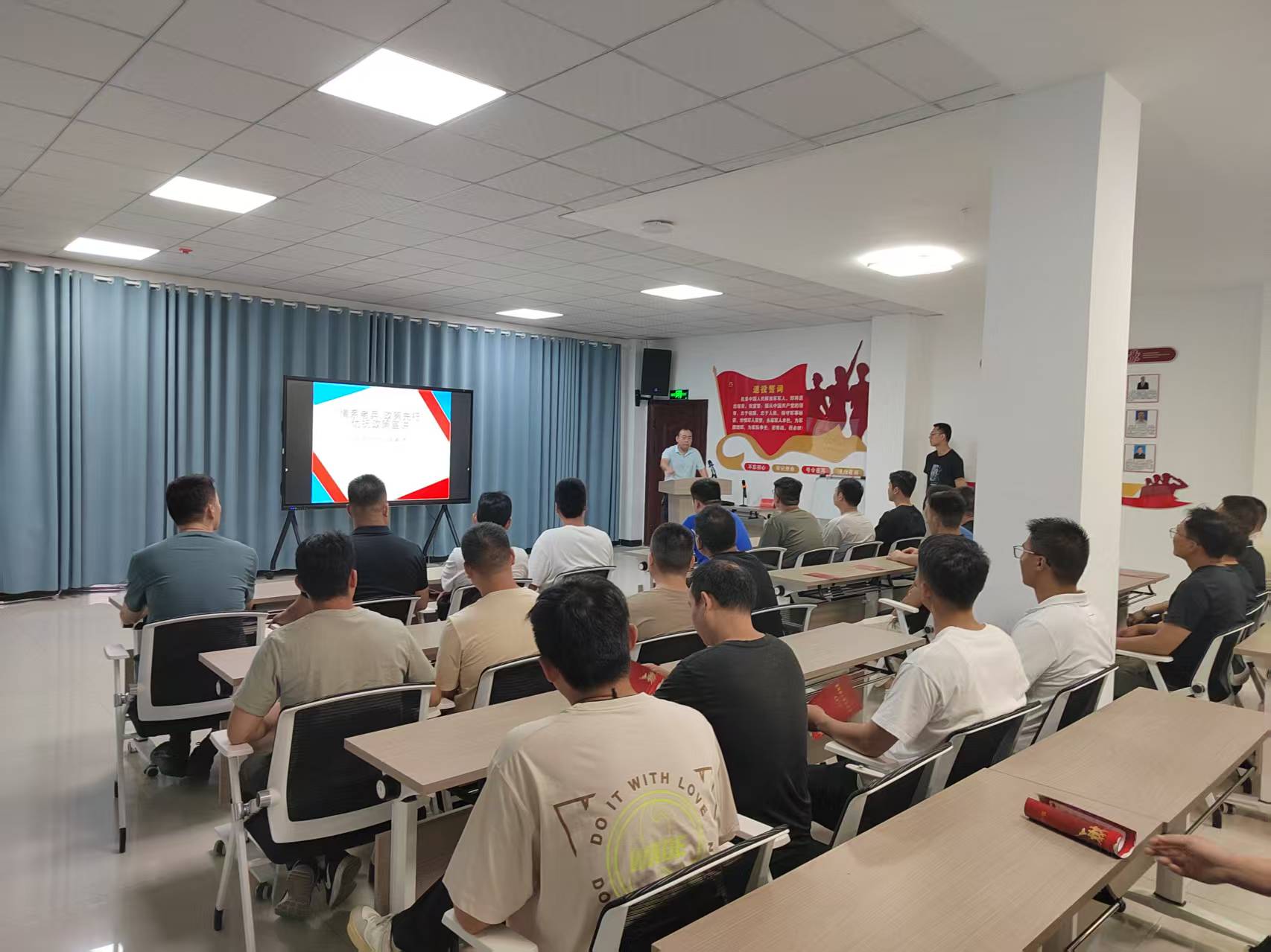情系老兵 政策先行 ——市退役军人事务局开展优抚政策专题宣讲活动