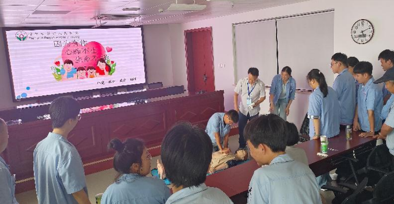 健康科普专家进企业助力持续优化营商环境