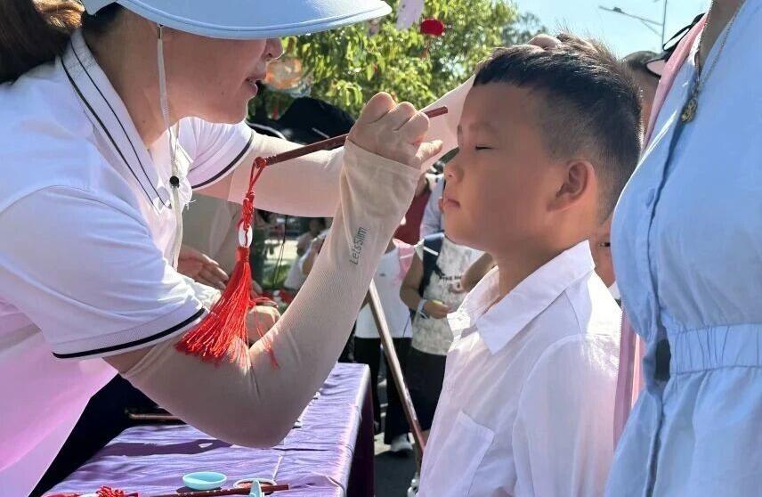 启智报国·知礼扬帆 | 平桥区九小（洋河小学）为一年级新生举办入学礼