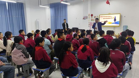 信阳市平桥区珍珠路街道办事处：开展青少年心理健康服务进社区活动