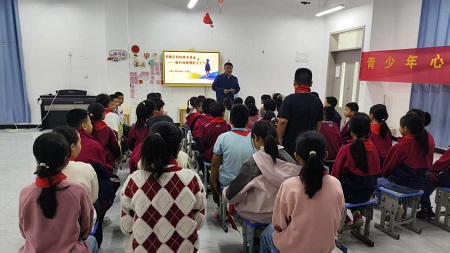 信阳市平桥区珍珠路街道办事处：开展青少年心理健康服务进社区活动