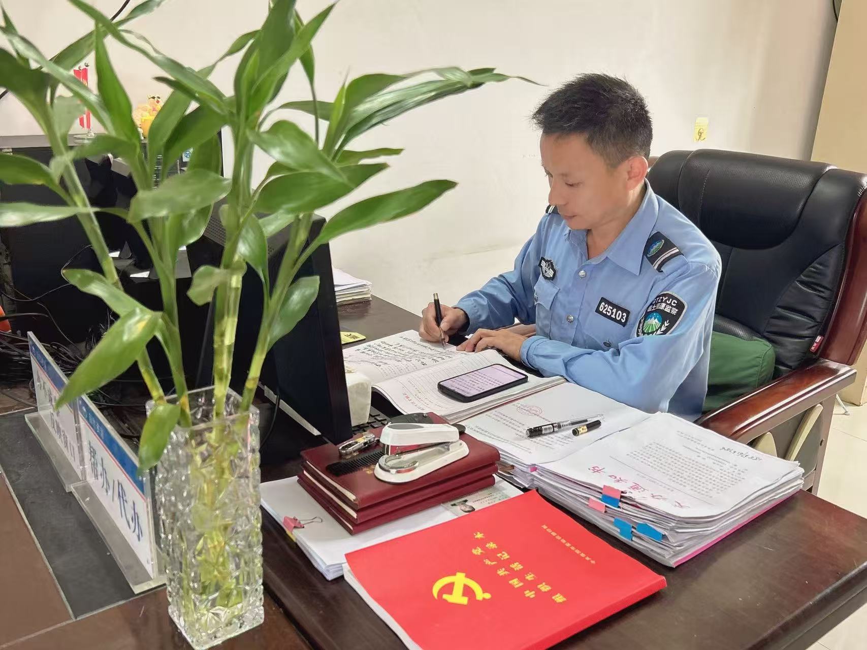 危急时刻见真情，退役军人吴志国用行动 续写军人荣光