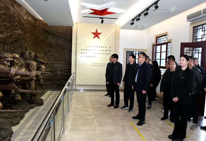 DSC_8742.JPG DSC_8742.JPG