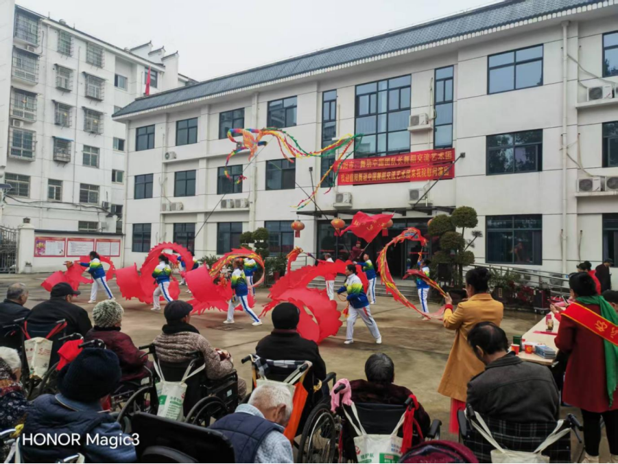 情暖桑榆 共庆重阳 —全市“敬老月”活动精彩纷呈