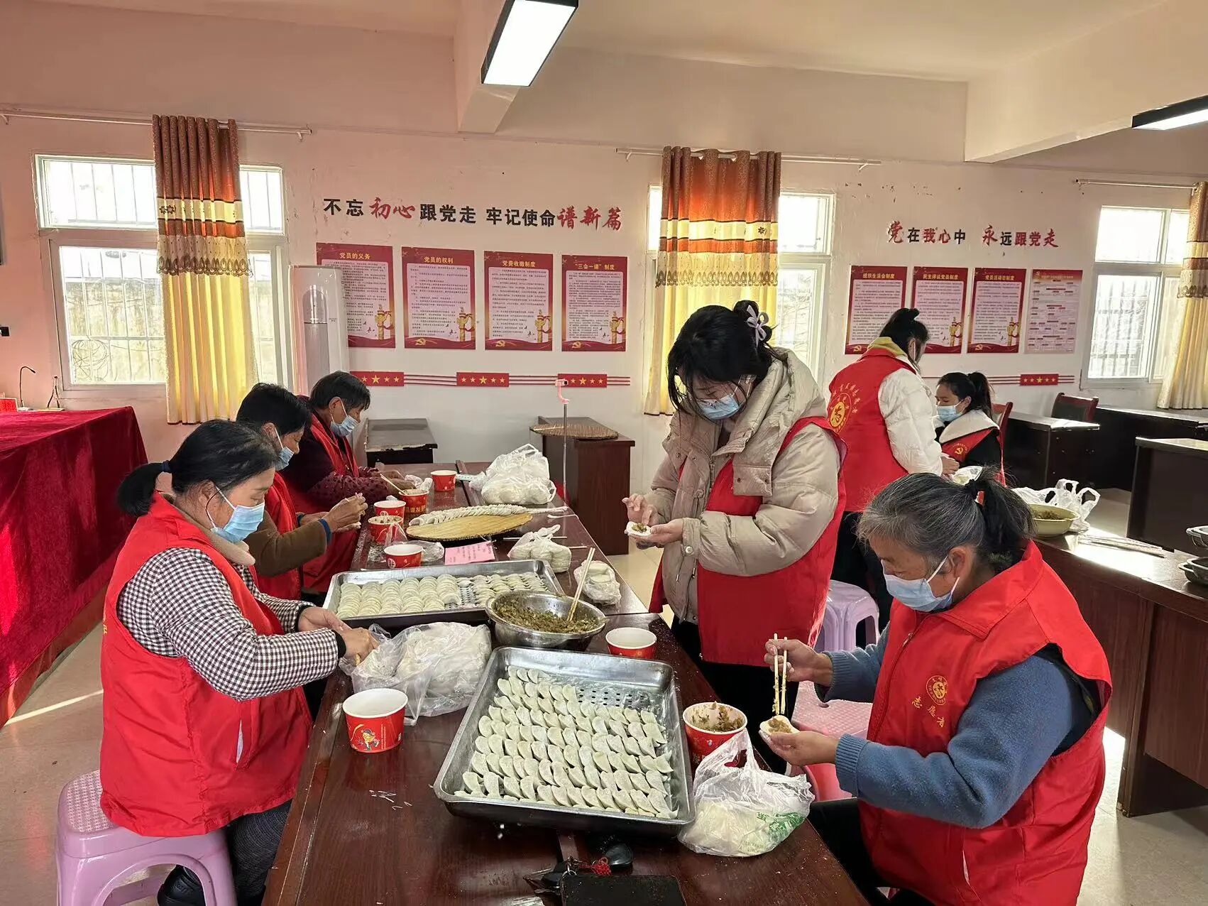 肖王镇刘湖村开展孝善敬老饺子宴活动 肖王镇刘湖村开展孝善敬老饺子宴活动