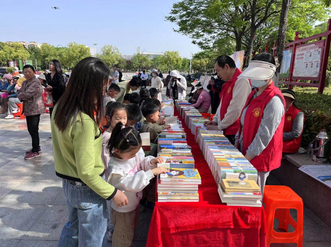 “豫出彩·一起来读书”，罗山县举办“4·23世界读书日”系列活动