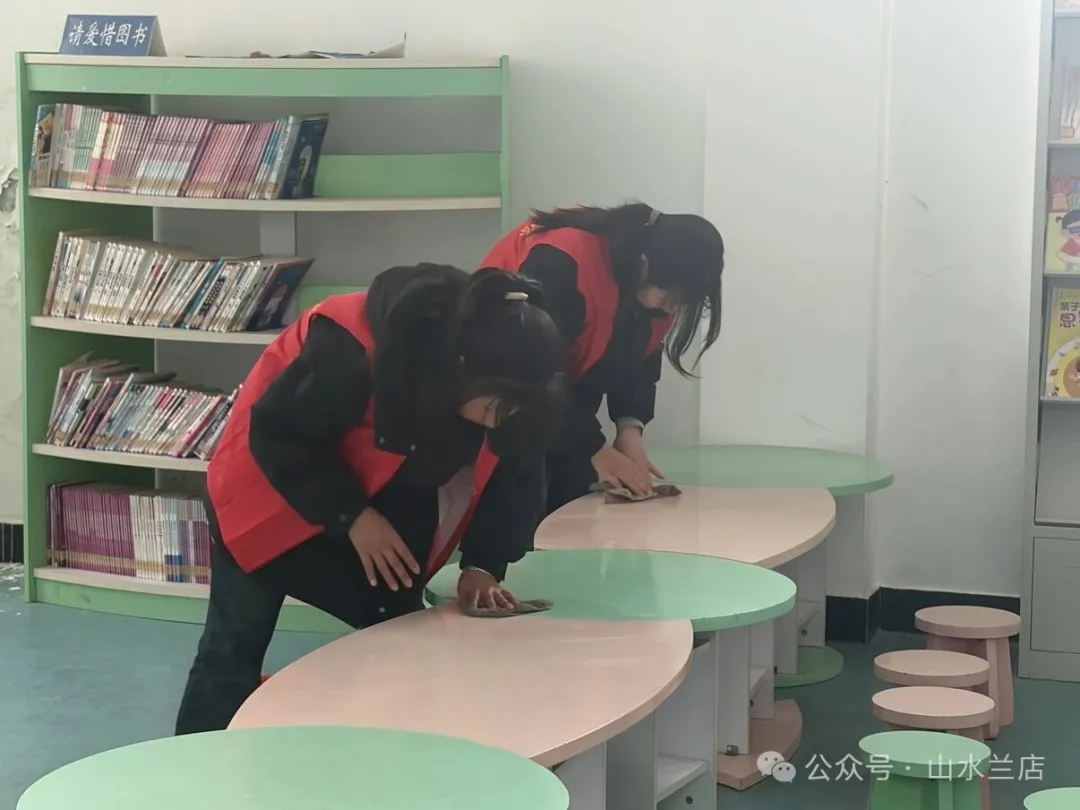 践行雷锋精神 美化阅读环境——兰店街道筹建处开展“学雷锋 我行动”文明实践主题活动 践行雷锋精神 美化阅读环境——兰店街道筹建处开展“学雷锋 我行动”文明实践主题活动