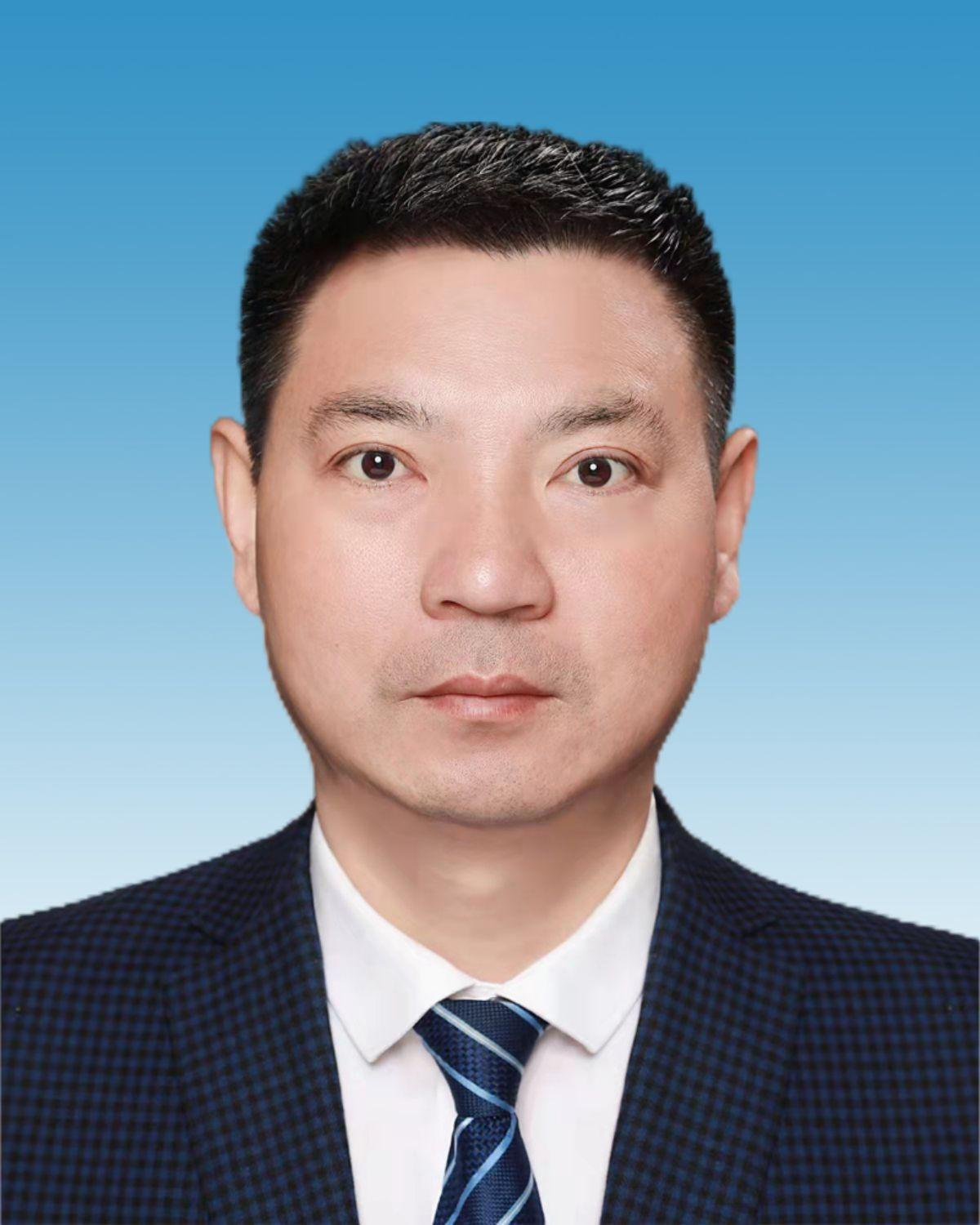 领导信息