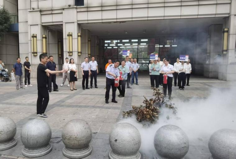 市住建局消防技术中心联合市住建事务中心开展庆“七一”支部联支部主题活动 市住建局消防技术中心联合市住建事务中心开展庆“七一”支部联支部主题活动